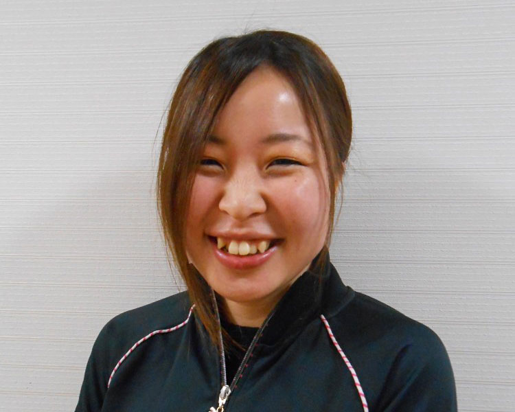望月　雅恵