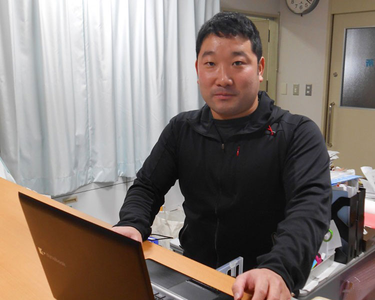 井原　聡