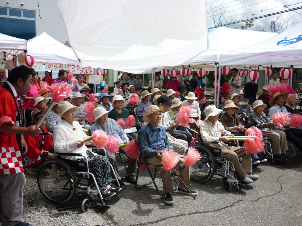 盛大に開催　リーベまつかわ「秋の大感謝祭」