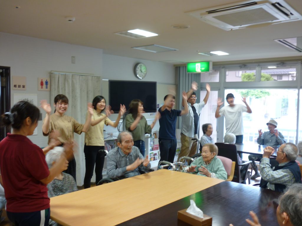 専門学生さんが施設見学に来ました